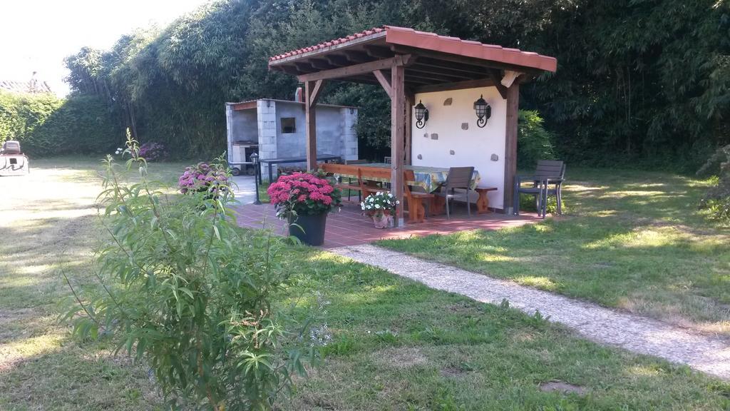 Casa Rural Ibarrondo Etxea Munguía Exterior foto
