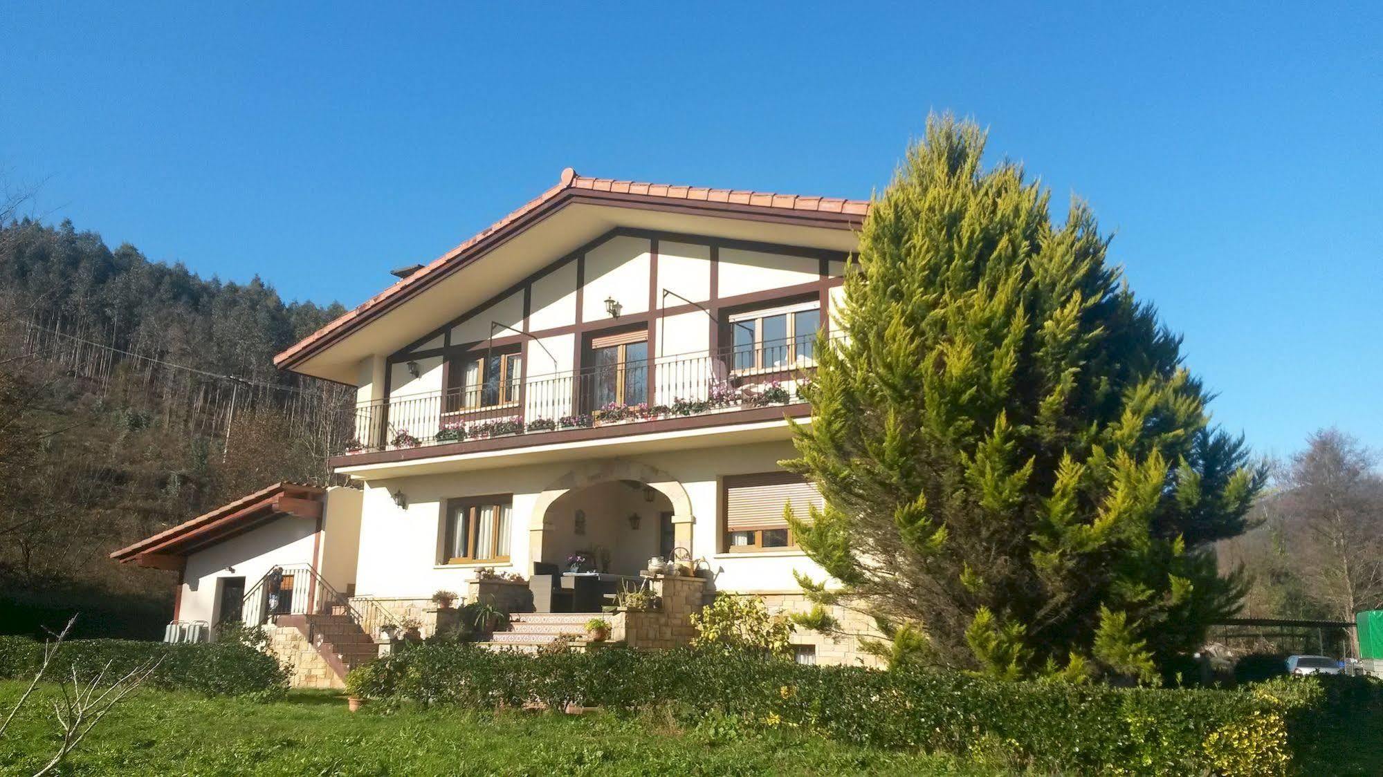 Casa Rural Ibarrondo Etxea Munguía Exterior foto